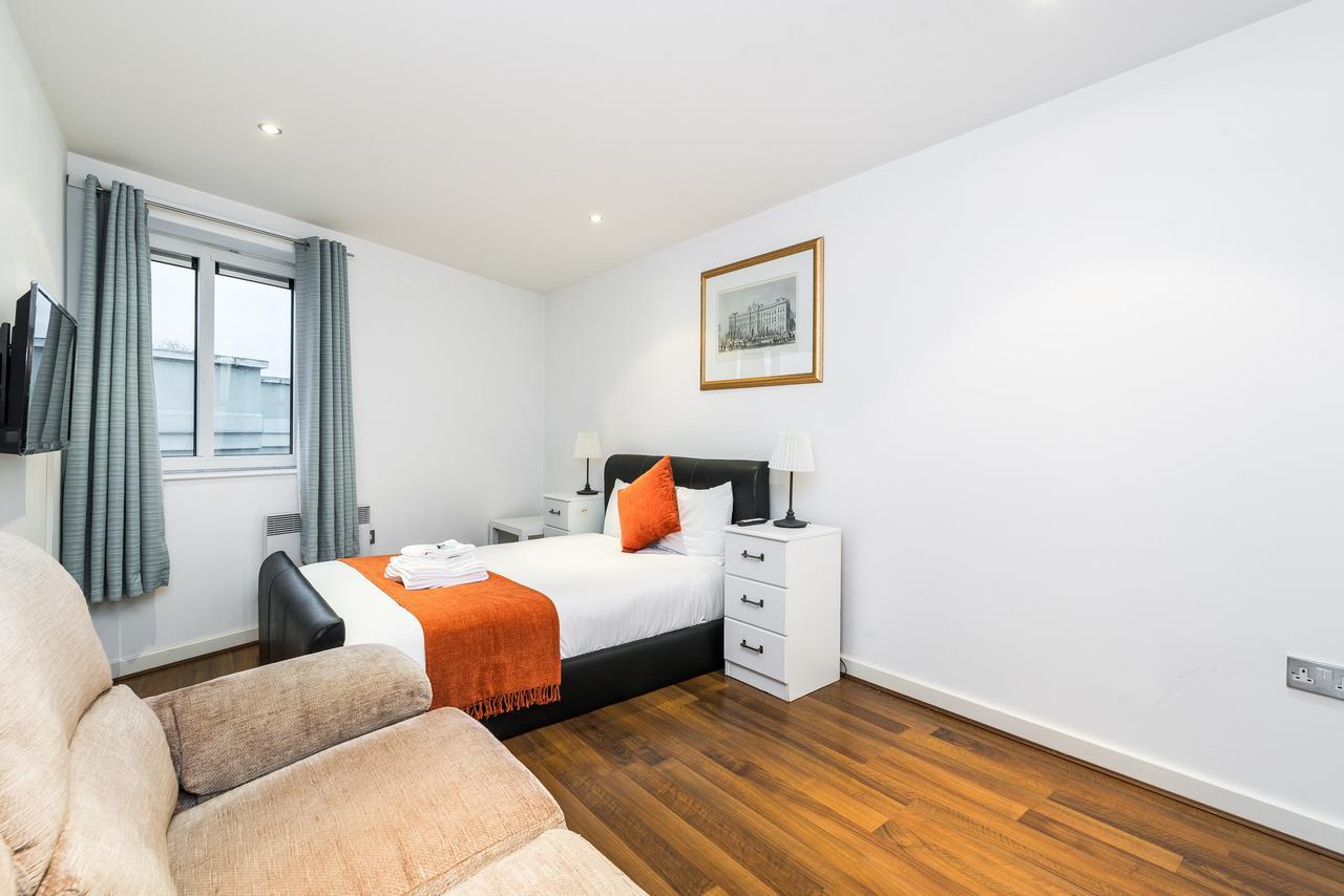 Welland House London Room photo