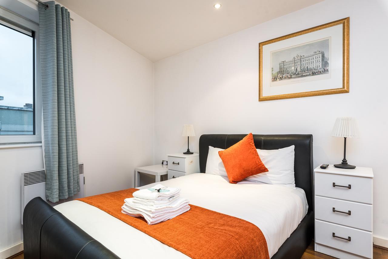 Welland House London Room photo