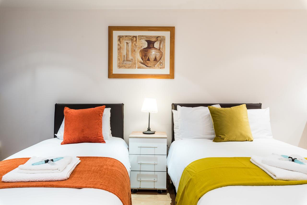 Welland House London Room photo